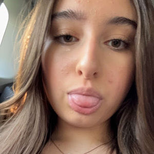 Meet your Posher, Arianna